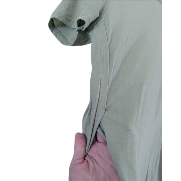 Ambiance Curved Hem Tunic - Size M - Picture 4 of 7